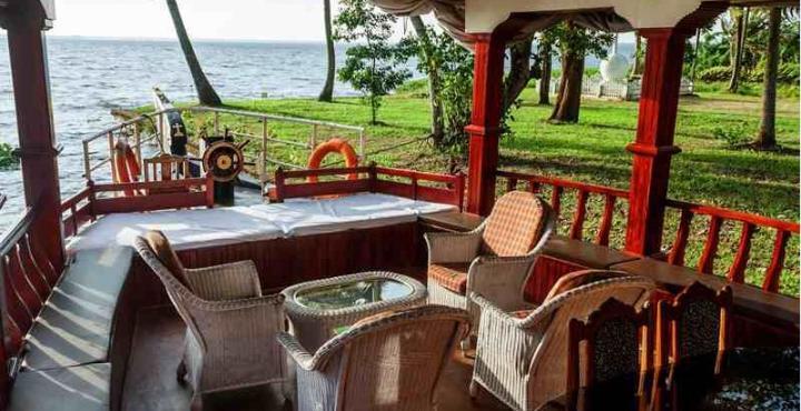Hotel Aqua Jumbo Houseboats Kumarakom Exterior foto