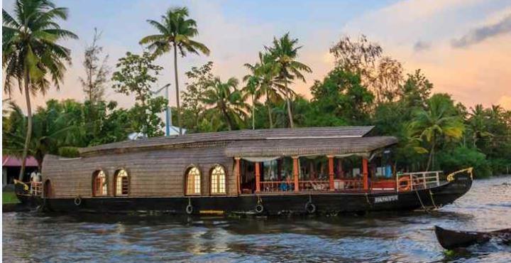 Hotel Aqua Jumbo Houseboats Kumarakom Exterior foto