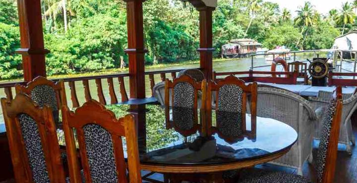 Hotel Aqua Jumbo Houseboats Kumarakom Exterior foto